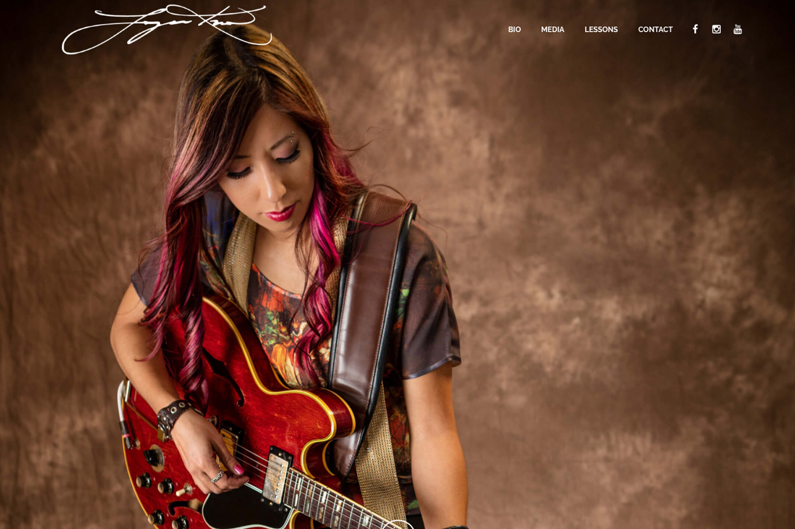 Musician Joyce Kuo's site redesign